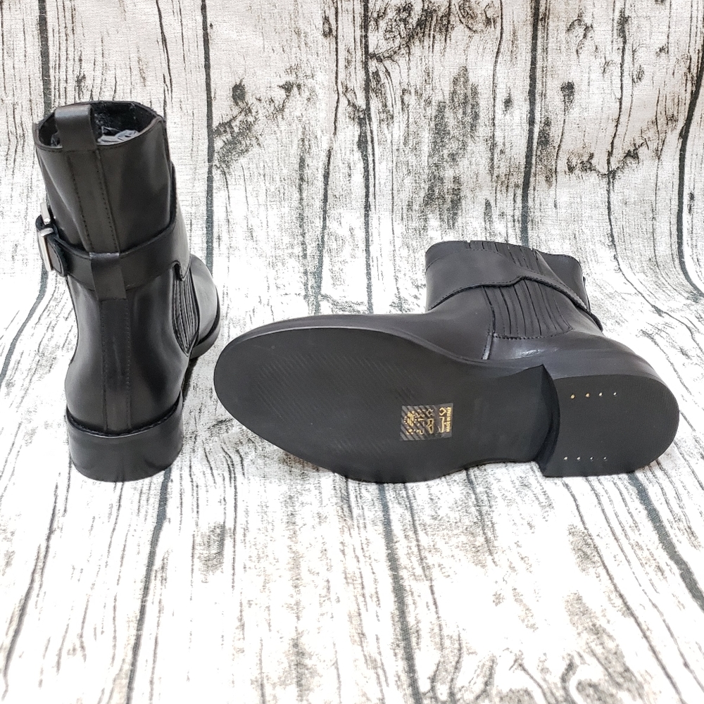 Sleek Chelsea Stelle Monelle Booties - Picture 8 of 8